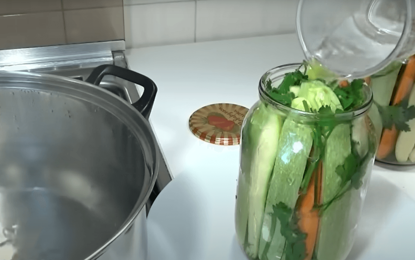 мариновані кабачки
