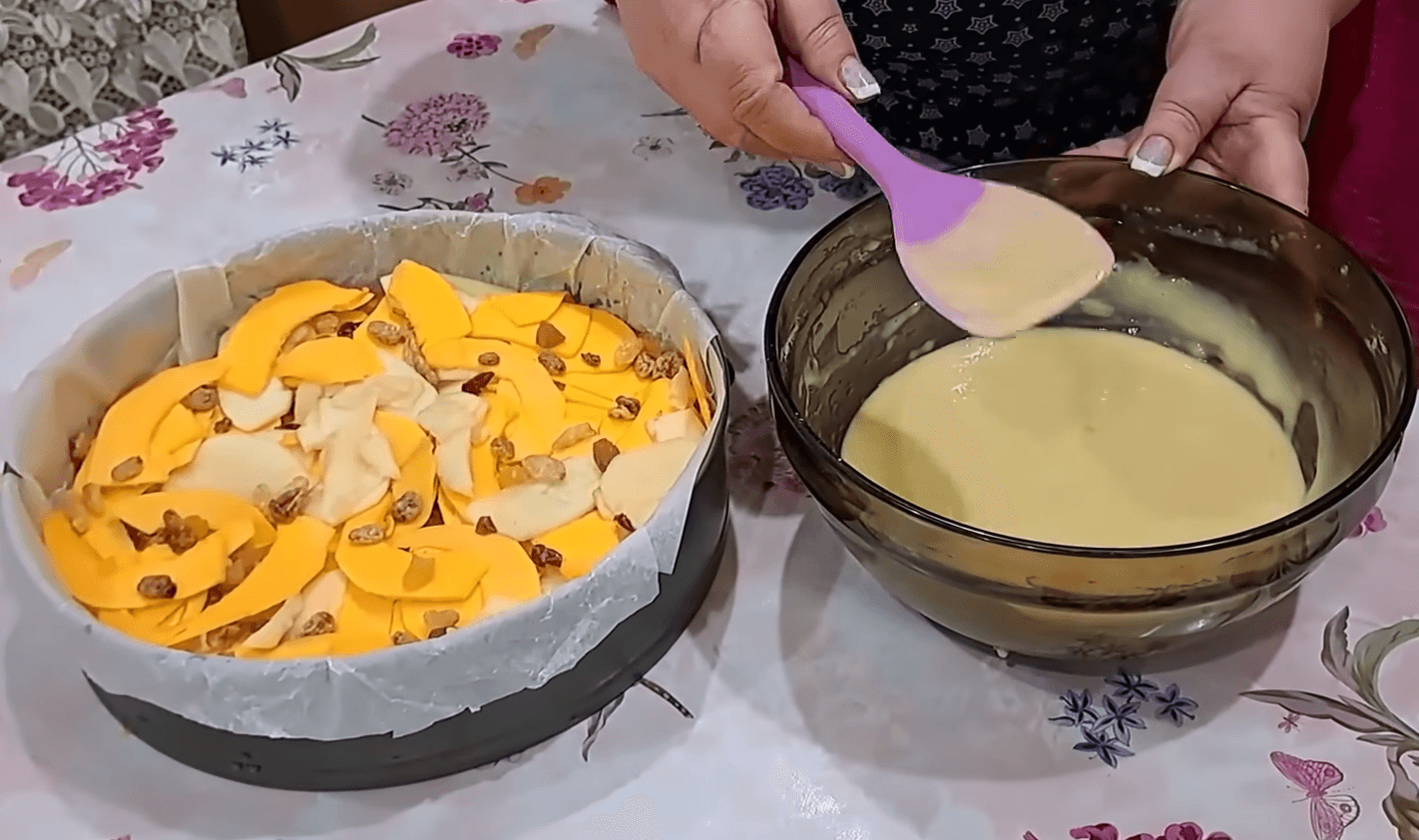 гарбузовий пиріг з яблуками
