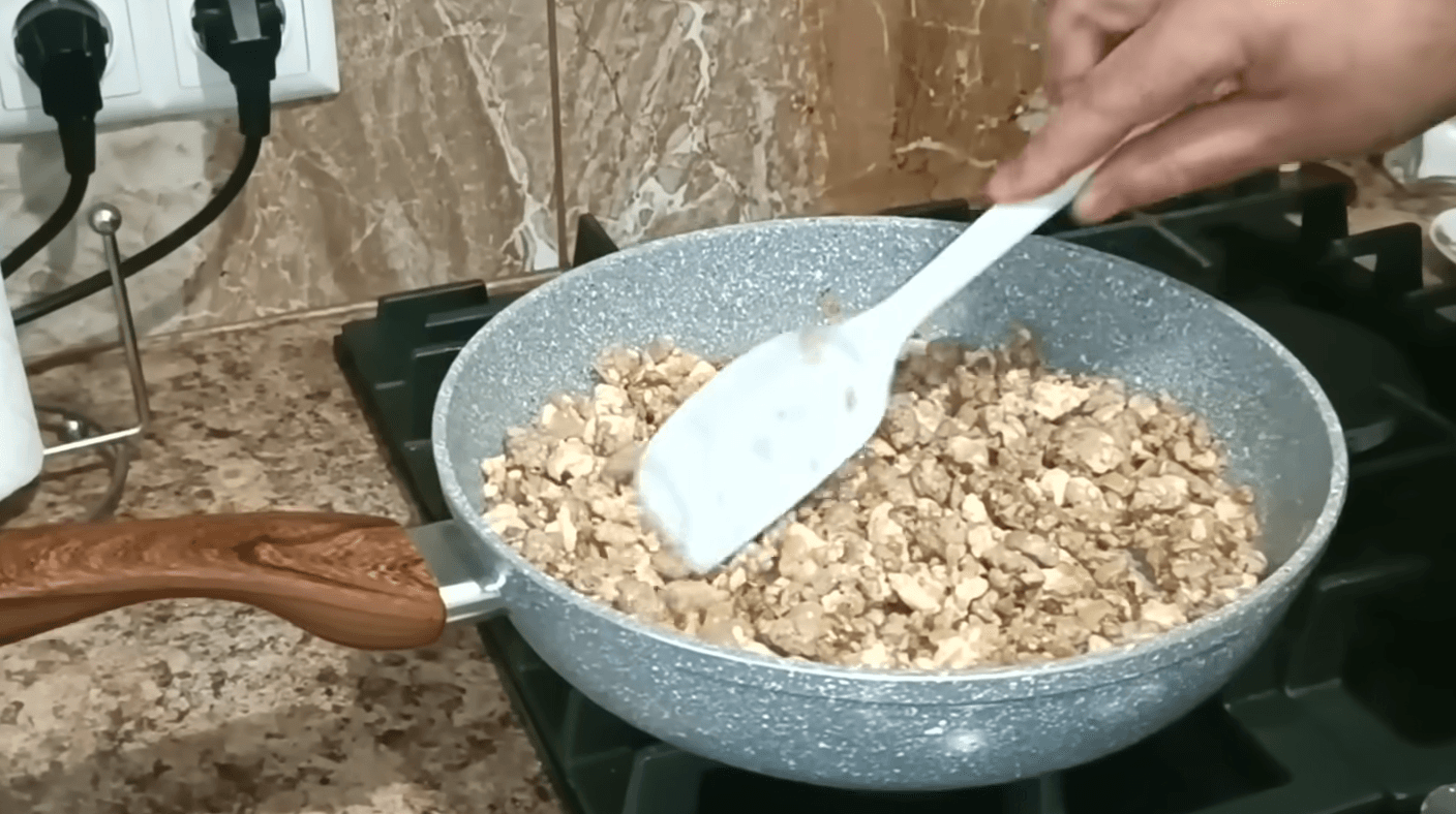 салат Олів'є з фаршу
