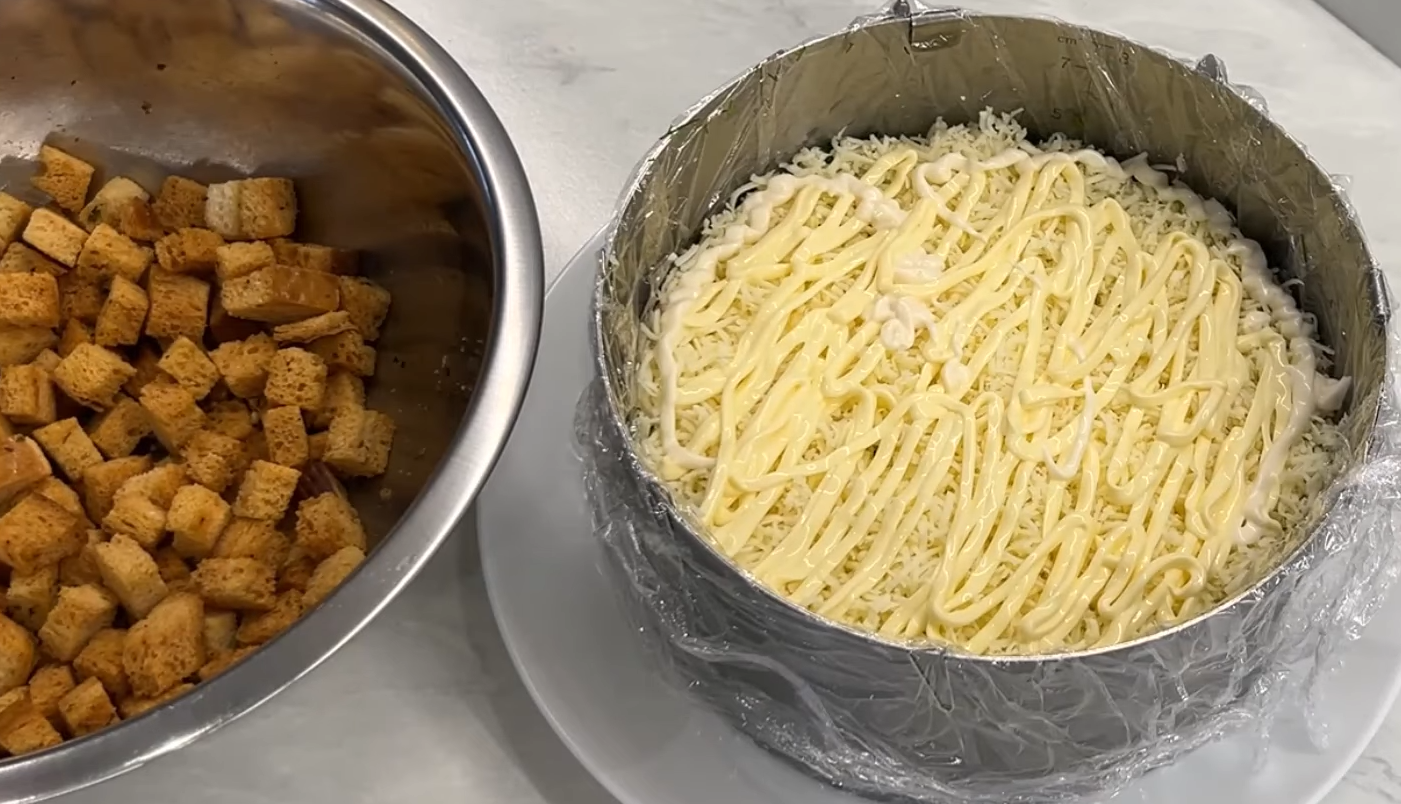 салат Кучерявий