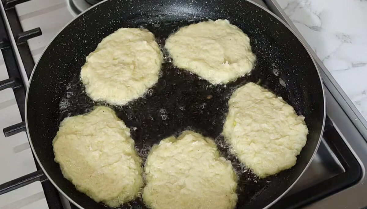 Пісні деруни з грибами