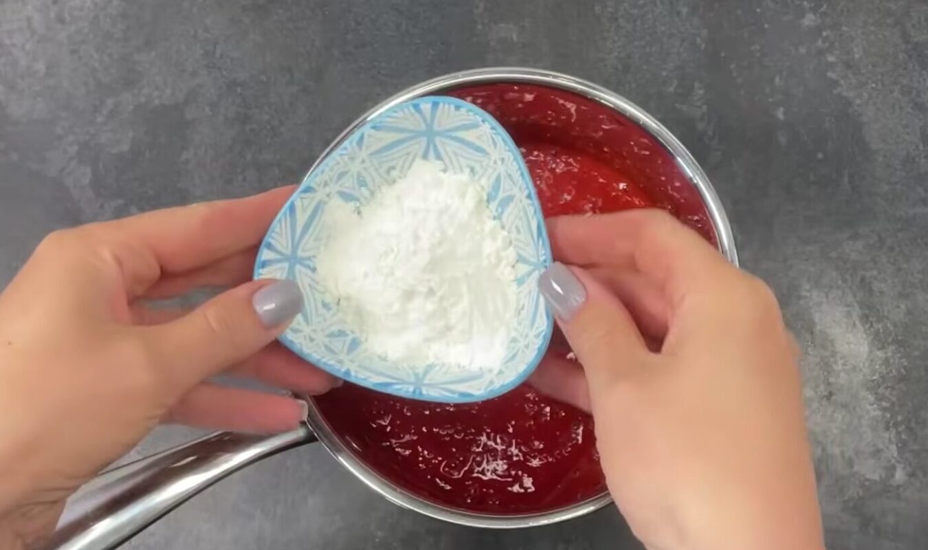 полунична начинка